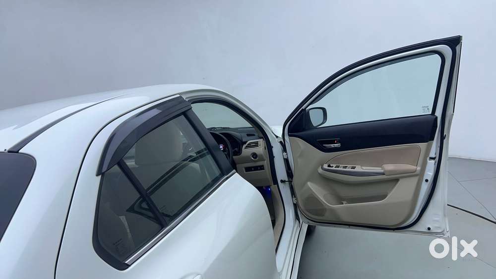 Maruti Suzuki Dzire Zxi Plus Ags, 2022, Petrol