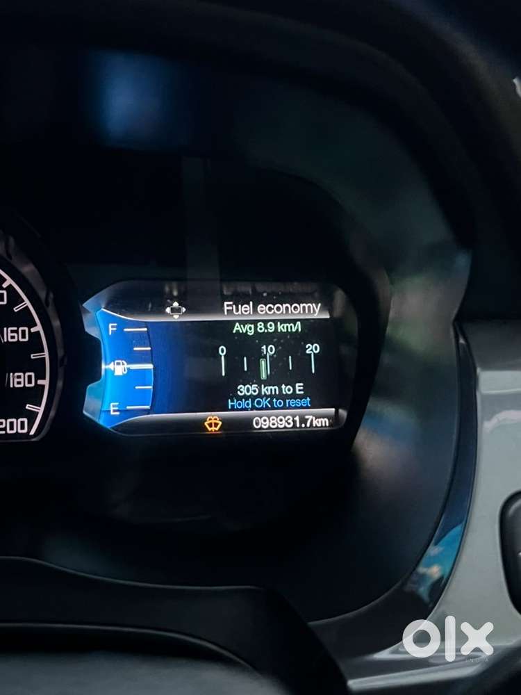Ford Endeavour 2.2 Titanium At 4x2, 2016, Diesel