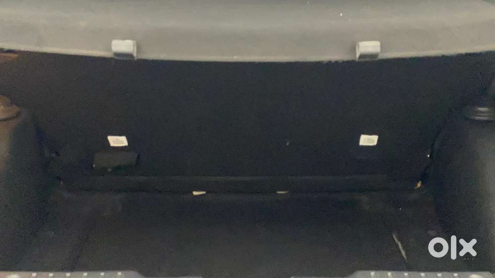 Tata Altroz 1.2 Xta Petrol Dct, 2022, Petrol