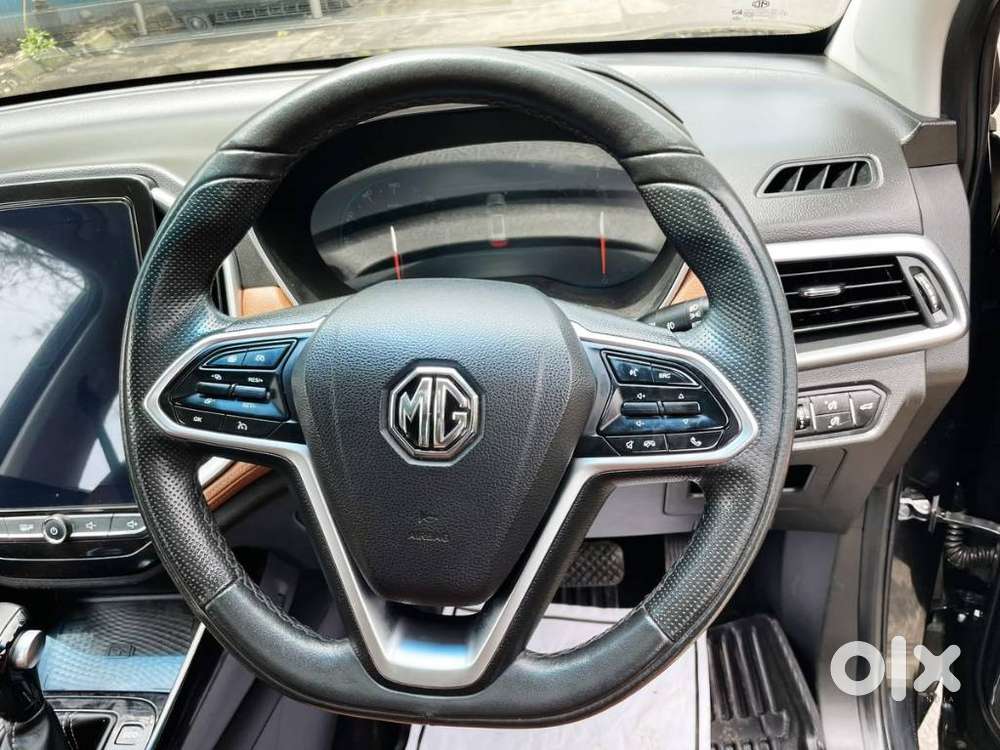 Mg Hector Plus Sharp Pro 1.5 Turbo Petrol Cvt 6 Str, 2021, Petrol