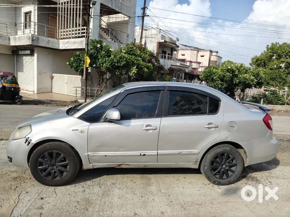 Maruti Suzuki Sx4 2011