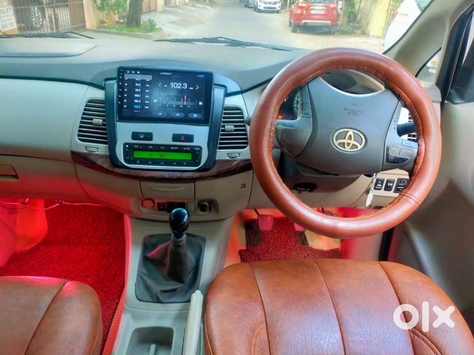 Toyota Innova 2.5 V 7 Str, 2013, Diesel