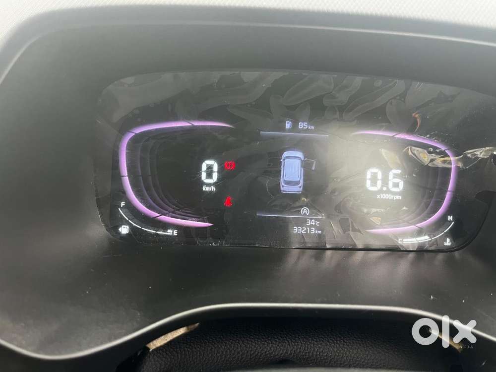 Kia Carens 1.5 Prestige 7 Str, 2023, Petrol