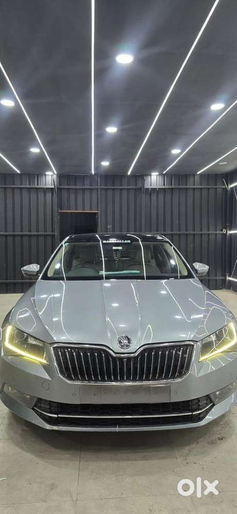 Skoda Superb 2019 Diesel Well Maintained