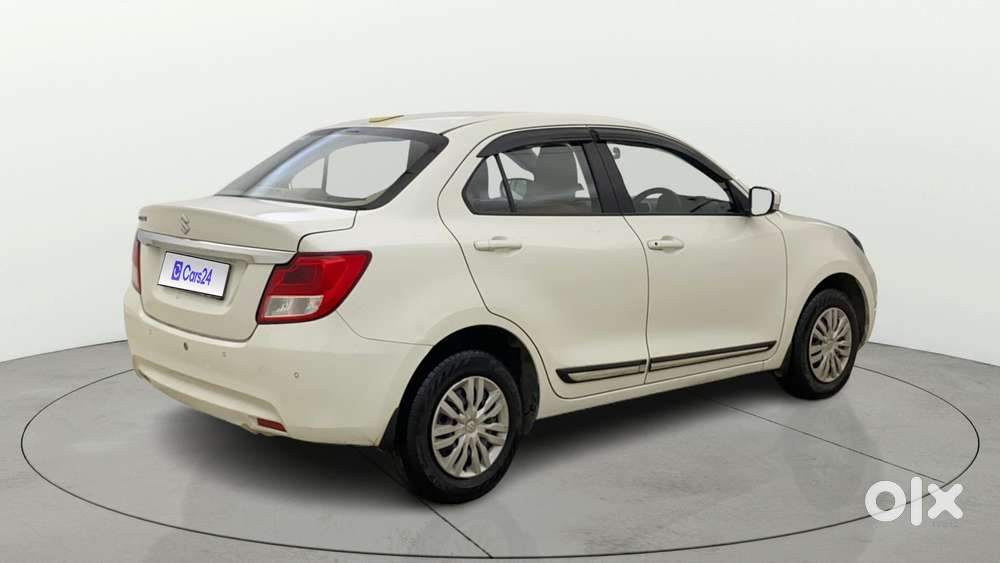 Maruti Suzuki Swift Dzire Amt Vxi, 2022, Petrol