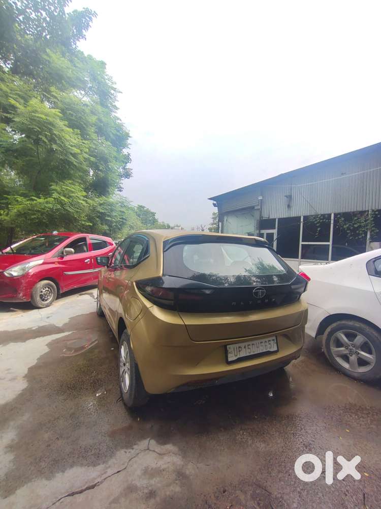 Tata Altroz 1.2 Xe, 2020, Petrol