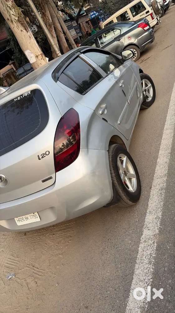 Hyundai I20 Sportz 2011