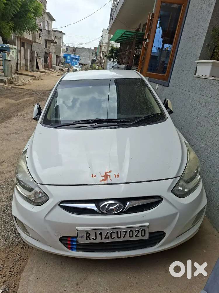 Hyundai Verna Sx Crdi 2013