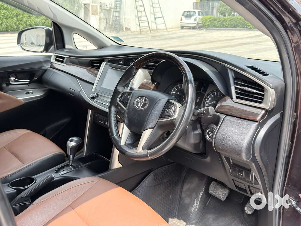Toyota Innova Crysta 2.7 Zx At, 2018, Petrol