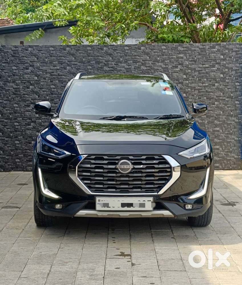 Nissan Magnite 1.0 Xv Premium Turbo Cvt, 2023, Petrol