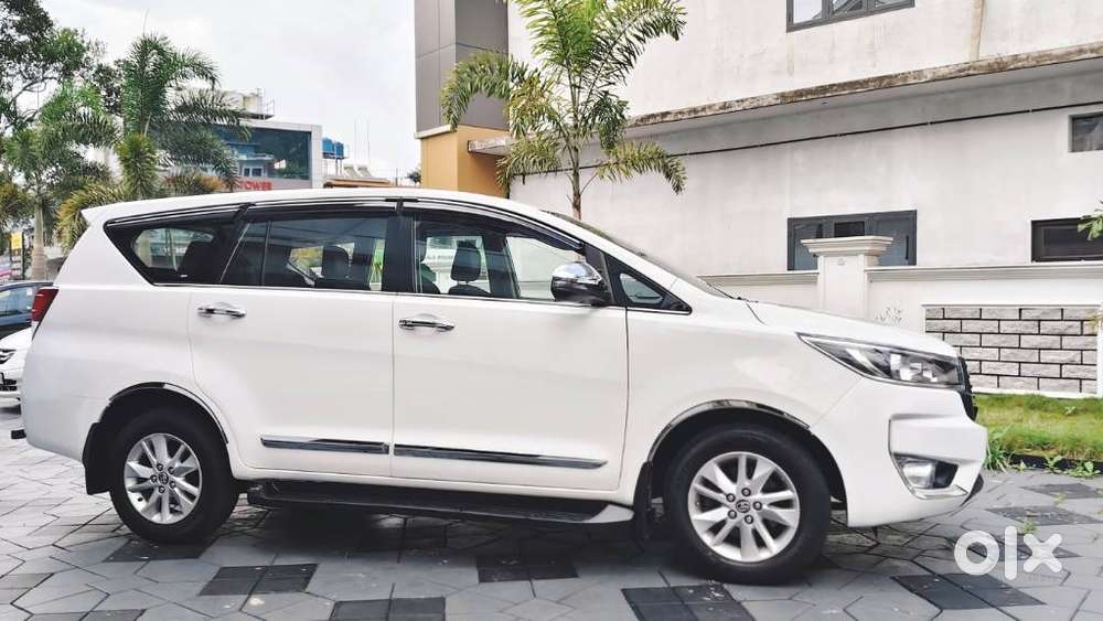 Toyota Innova Crysta 2.4 Gx Mt, 2019, Diesel