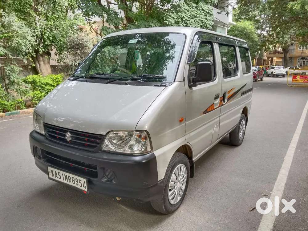 Maruti Suzuki Eeco 2022 Petrol 75000 Km Driven with CNG company fitted