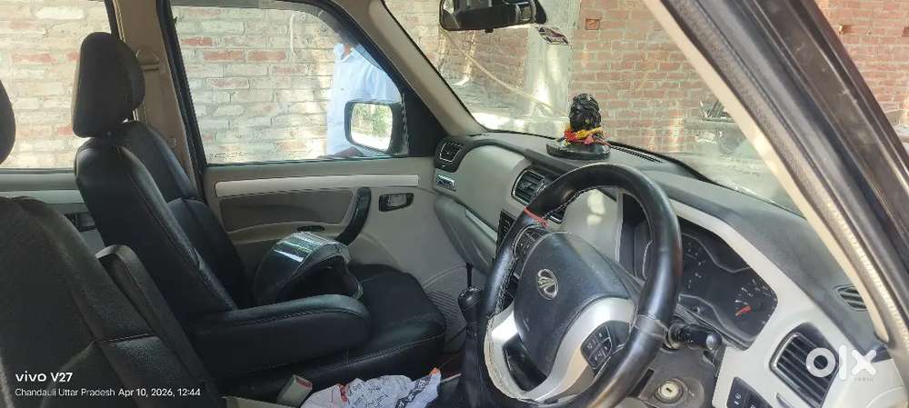 Mahindra Scorpio Classic S10