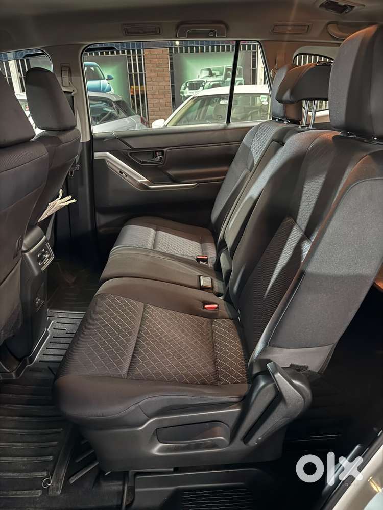 Toyota Innova Hycross 2.0 Gx 7 Str, 2022, Diesel