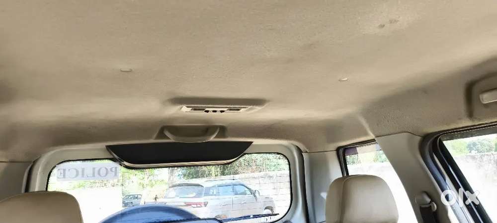 Mahindra Tuv 300 2016 Diesel 73000 Km Driven