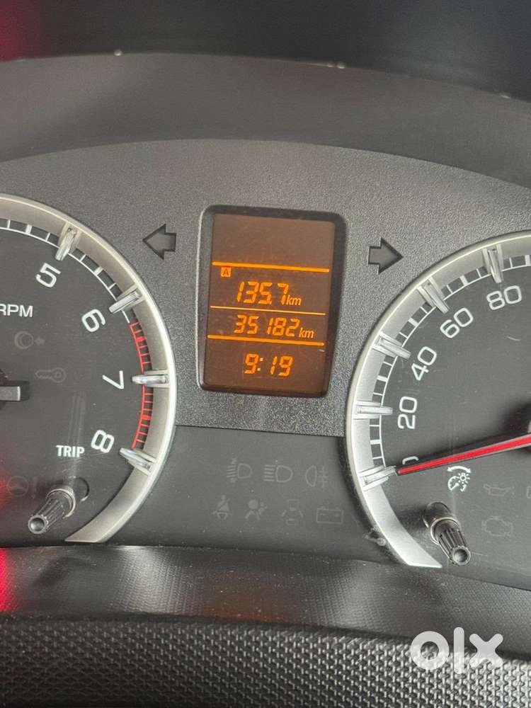 Maruti Swift Dzire 2014 Petrol Manual