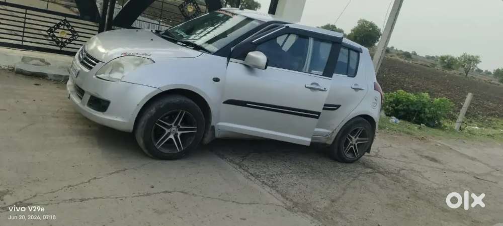 Swift 2006 Maruti Suzuki Zxi Cng Fited