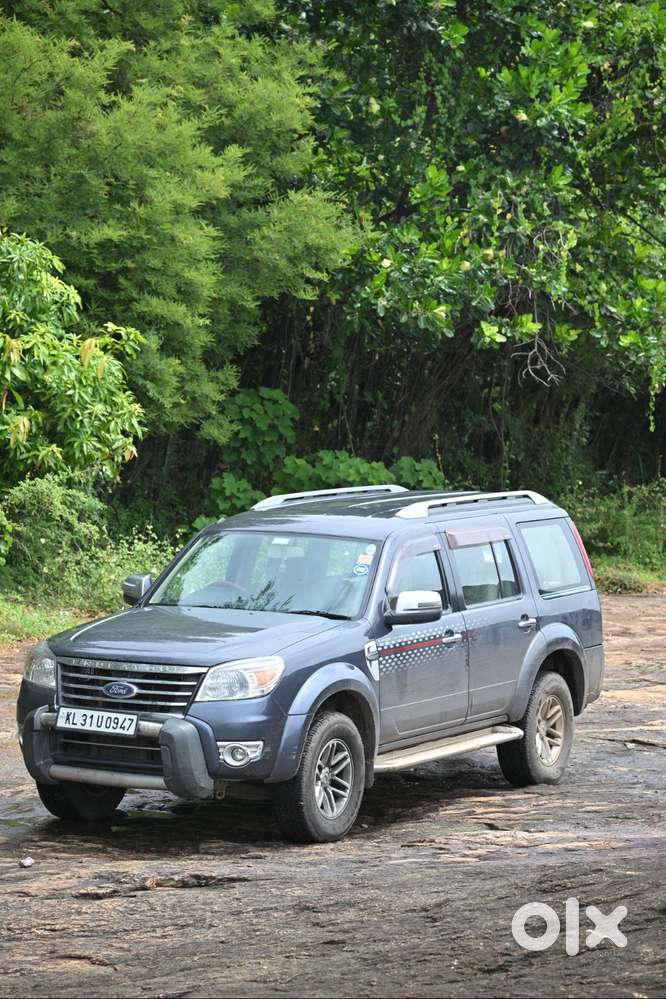 2011 - Ford Endeavor 4x4 Automatic