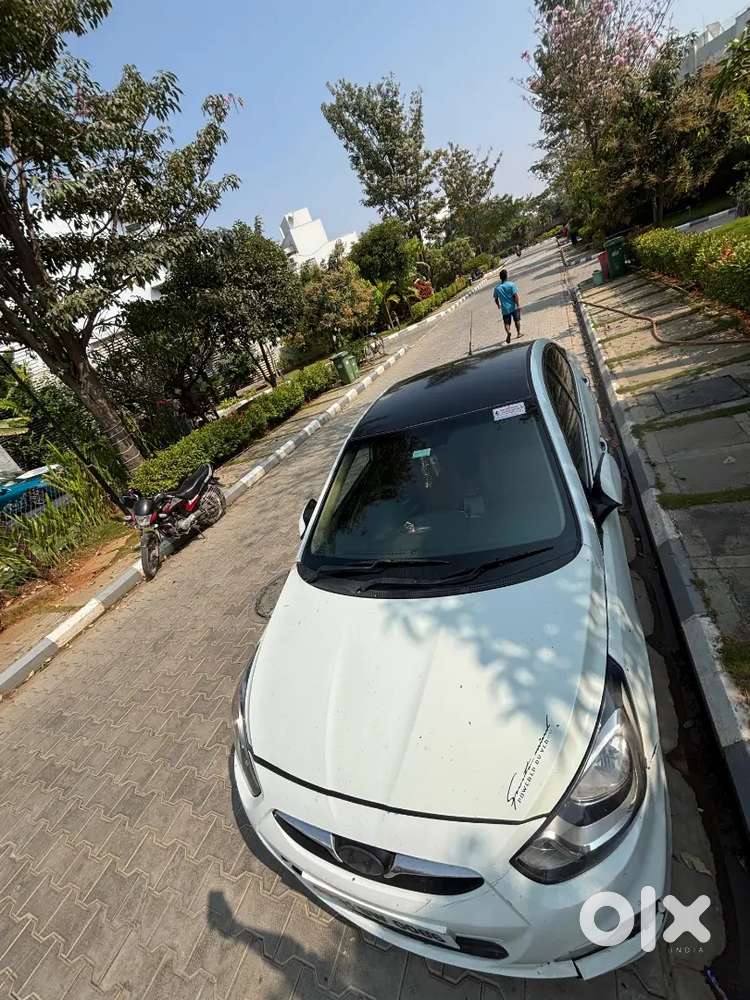 Hyundai Verna 2012 Diesel 200000 Km Driven