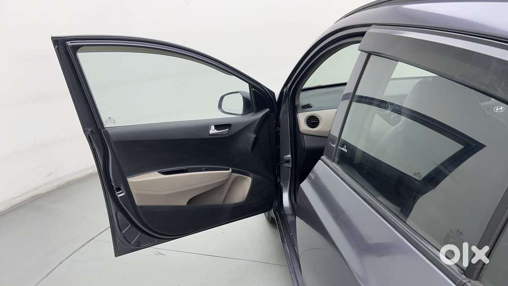 Hyundai Grand I10 1.2 Kappa Vtvt Asta (o) At, 2016, Petrol