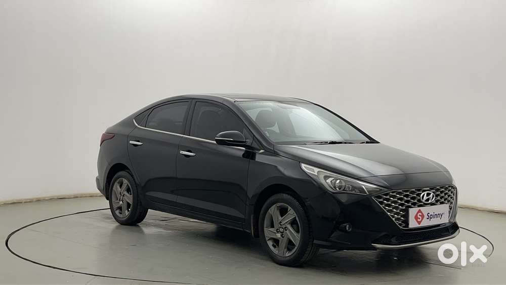 Hyundai Verna 1.5 Sx Ivt, 2022, Petrol