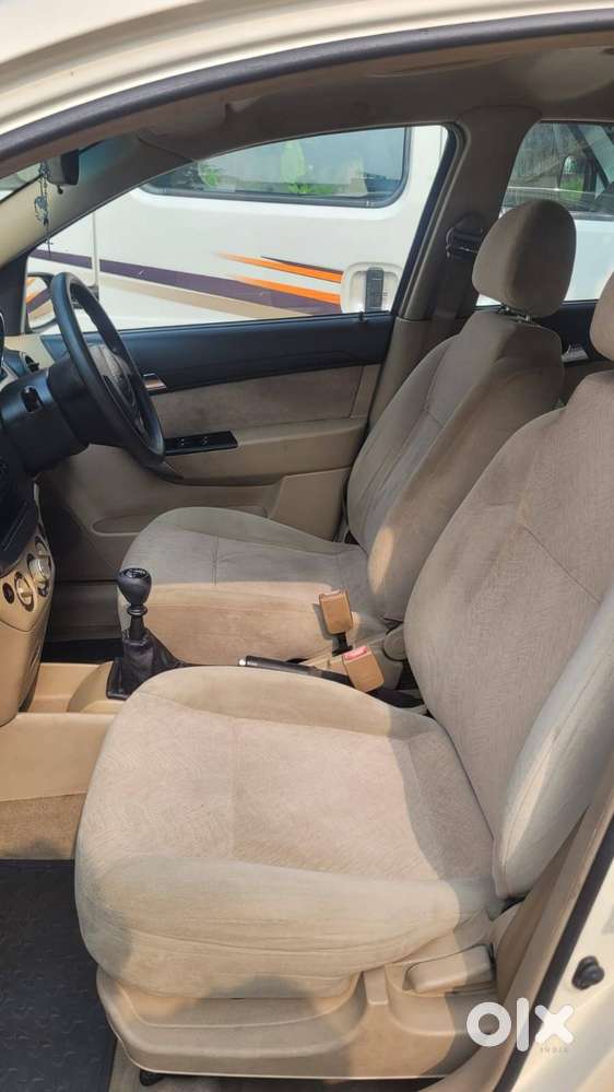 Chevrolet Aveo 2010 Car