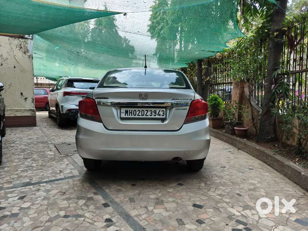 2015 August Honda Amaze Diesel Vxi, Top Model, Single Owner,full Ins