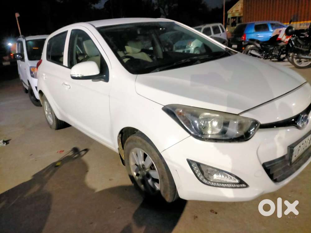 Hyundai I20 2012-2014 Sportz At 1.4, 2013, Petrol