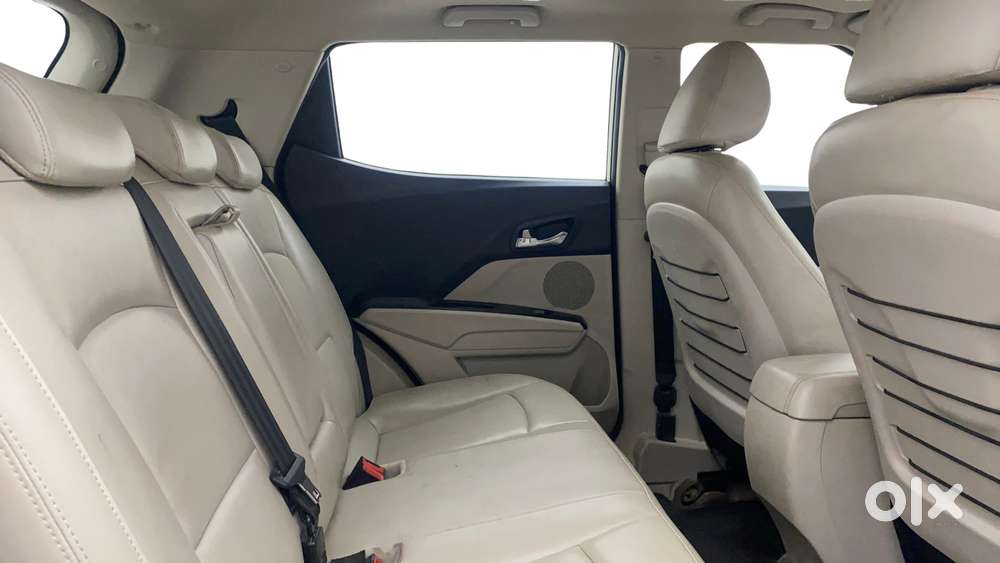 Mahindra Xuv300 W8 Option, 2020, Petrol