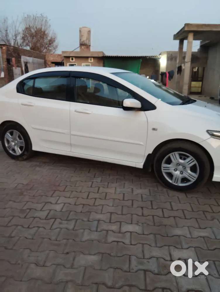 Honda City Hybrid 2010 Petrol