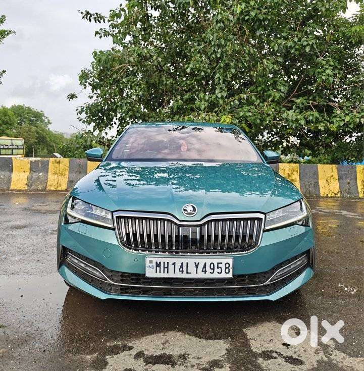 Skoda Superb 2.0 L&k Tsi At, 2024, Petrol