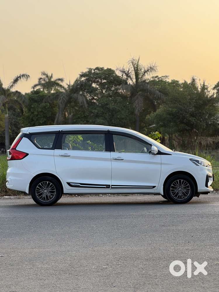 Maruti Suzuki Ertiga Zxi Plus Shvs, 2019, Petrol