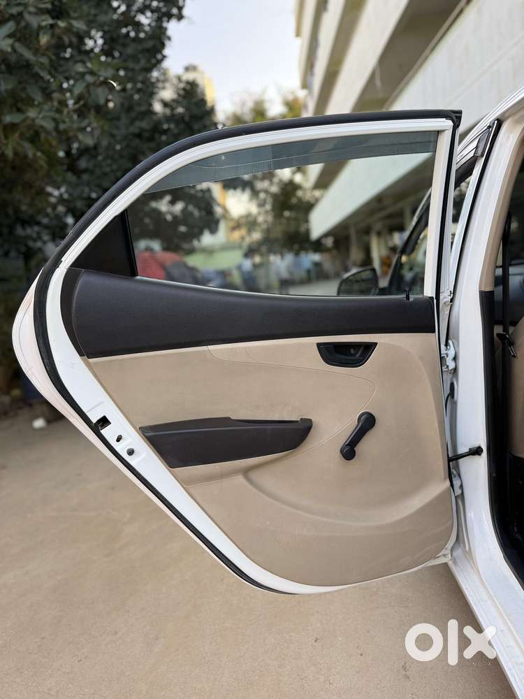 Hyundai Eon Era +, 2017, Petrol