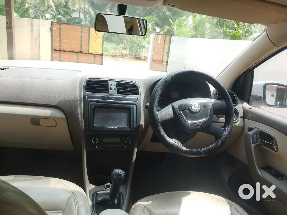 Skoda Rapid Elegance 2012 Diesel