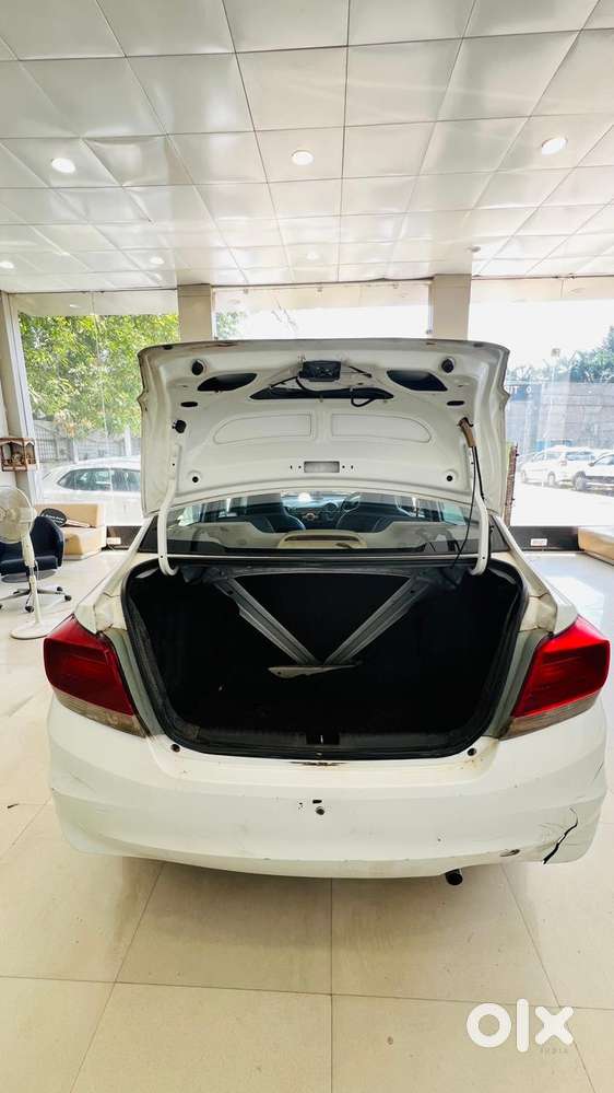 Honda Amaze, 2016, Petrol