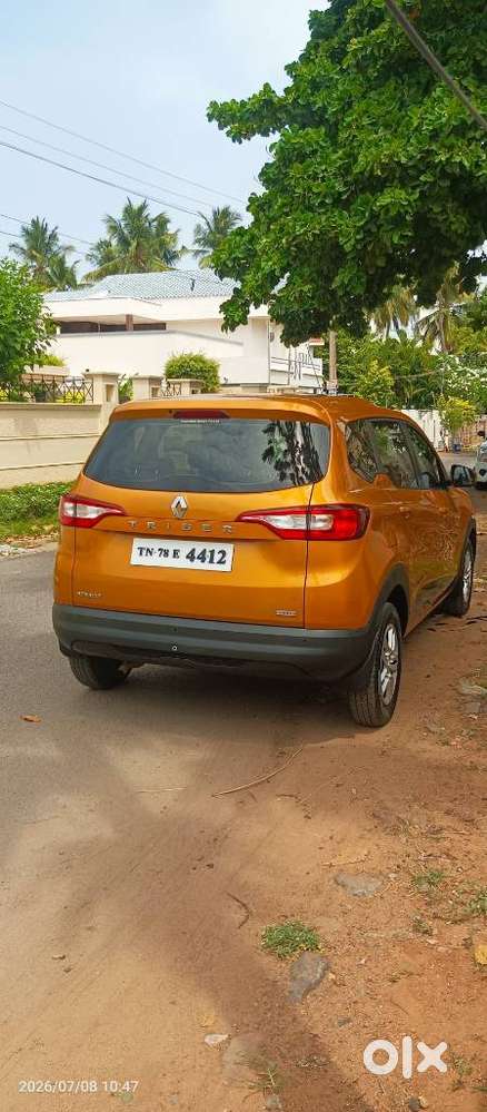 Renault Triber Rxl, 2021, Petrol
