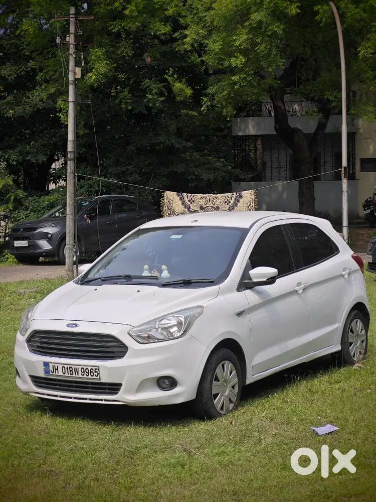 Ford Figo 1.2 Titanium 2016 Modal