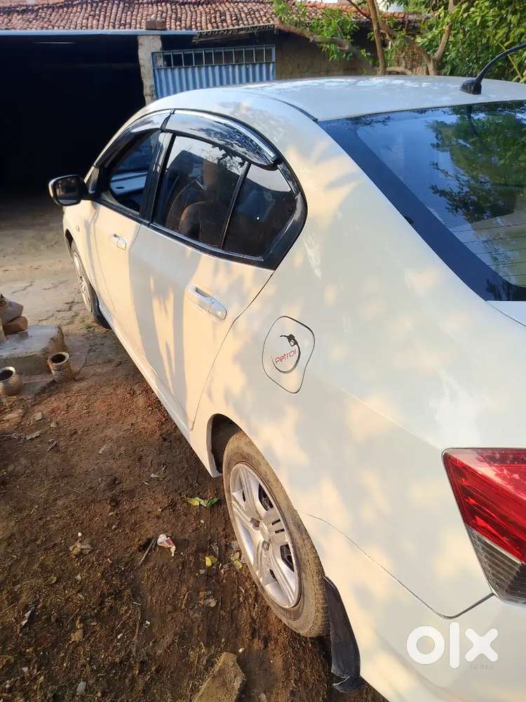 Honda City 2011 Manual Petrol Second Owner