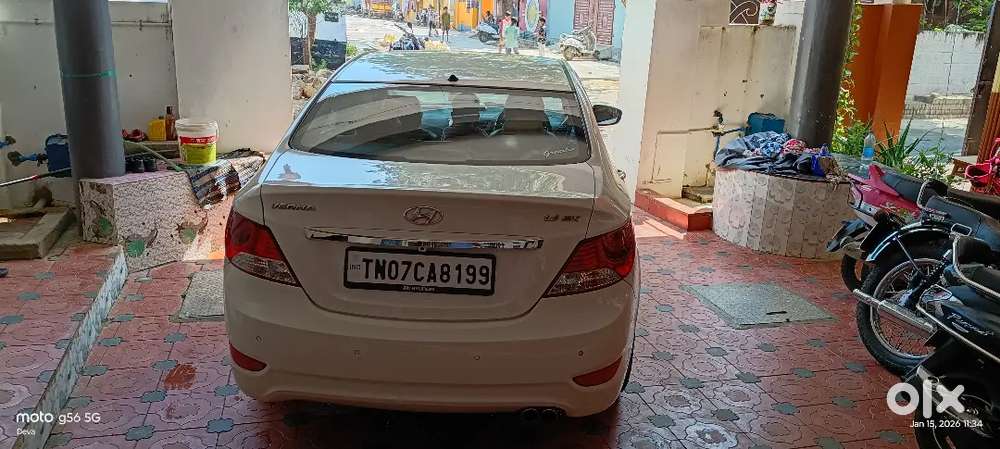 Hindai Verna Sx(o) Petrol Top Model