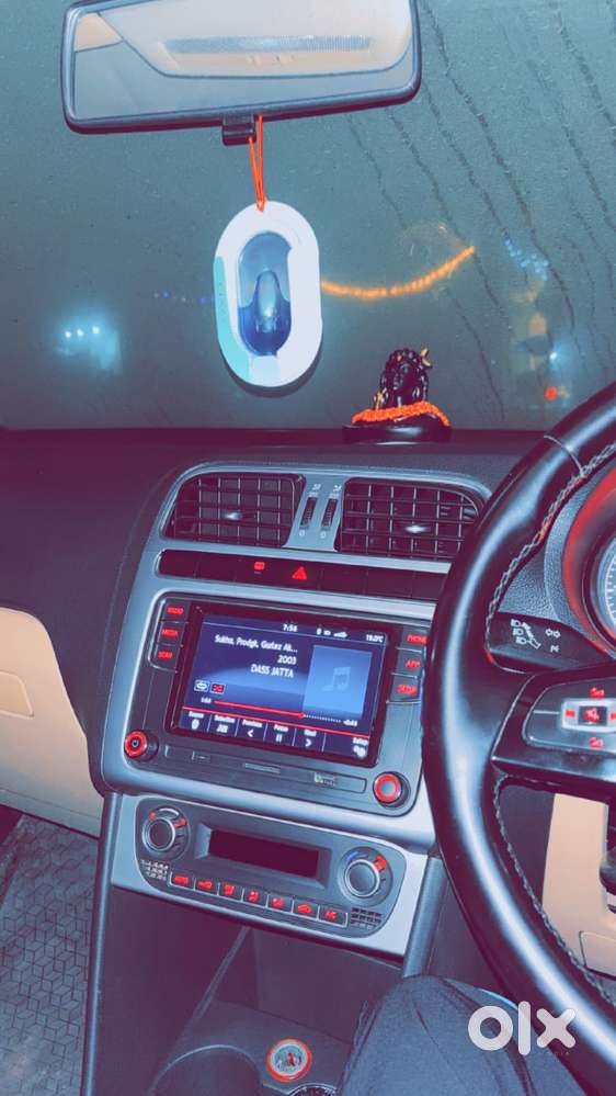 Volkswagen Polo 2014 Car