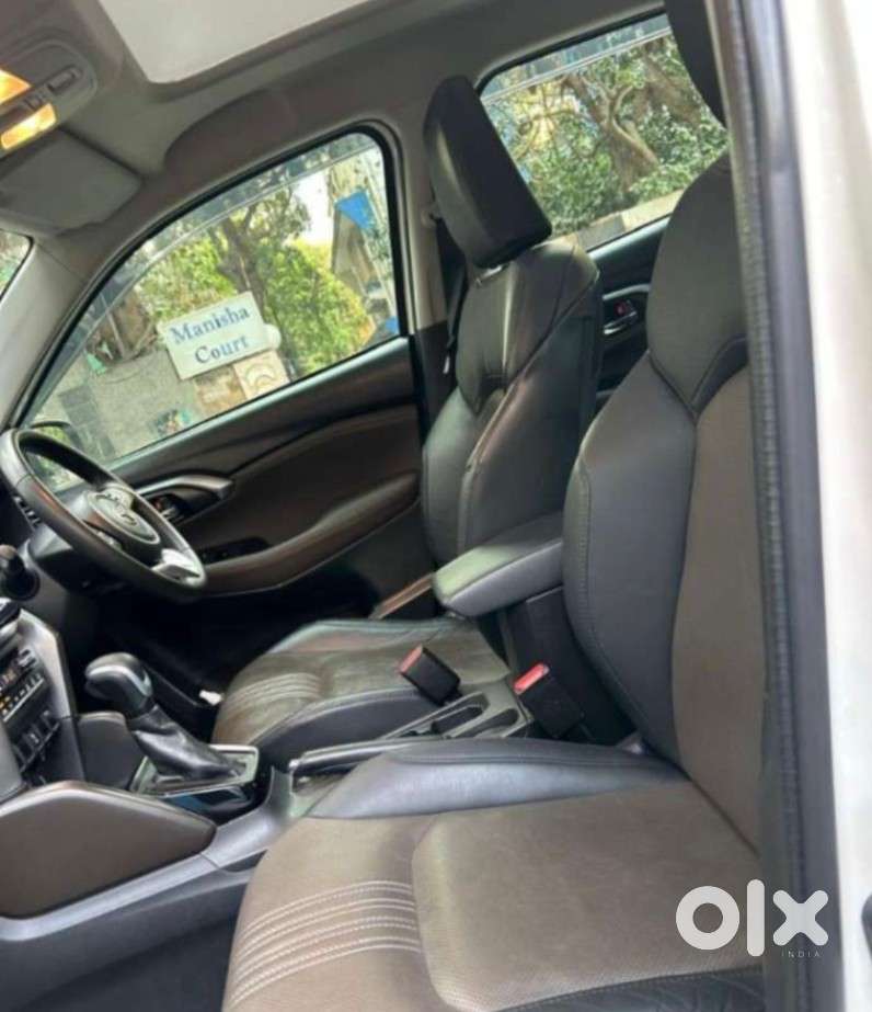 Toyota Urban Cruiser Hyryder 1.5 V Hybrid, 2023, Petrol