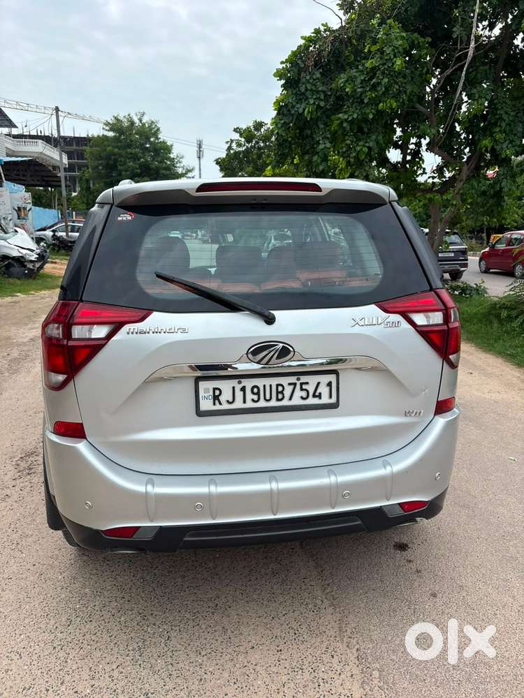 Mahindra Xuv500 2018 Diesel Well Maintained