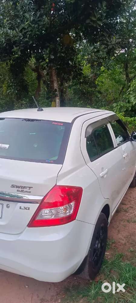 Maruti Suzuki Swift Dzire 2016 Petrol Well Maintained