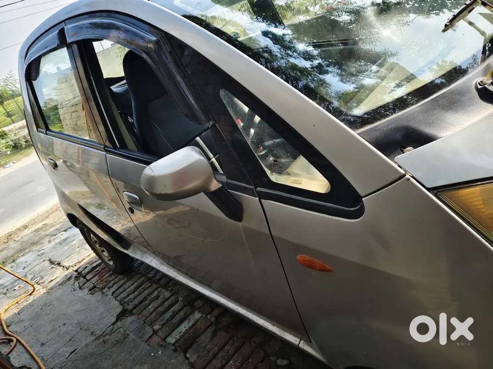 Tata Nano Xt 2012