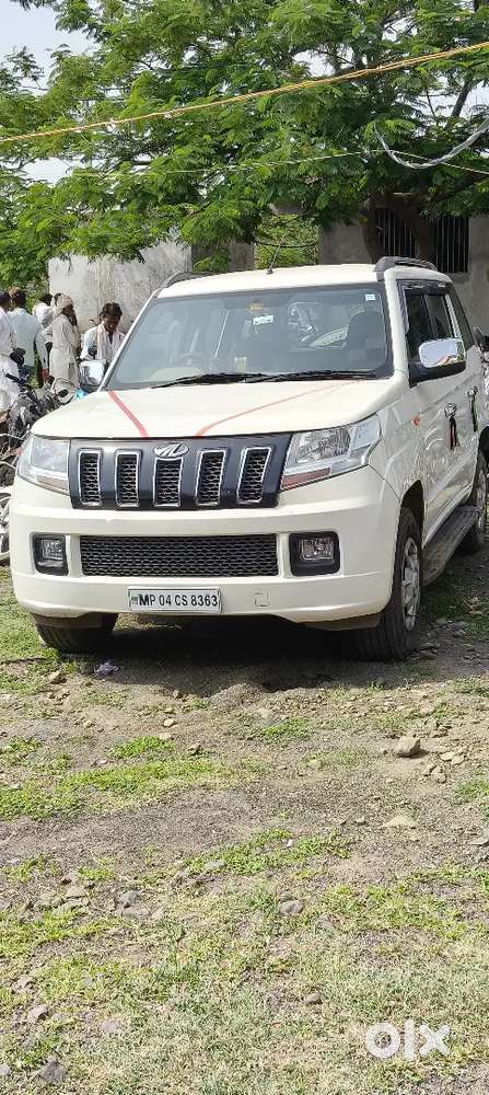 Mahindra Tuv 300 2018