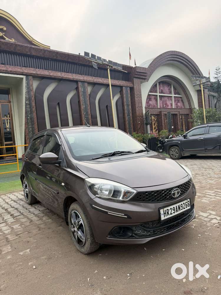 Tata Tiago 1.2 Revotron Xt (o), 2017, Petrol