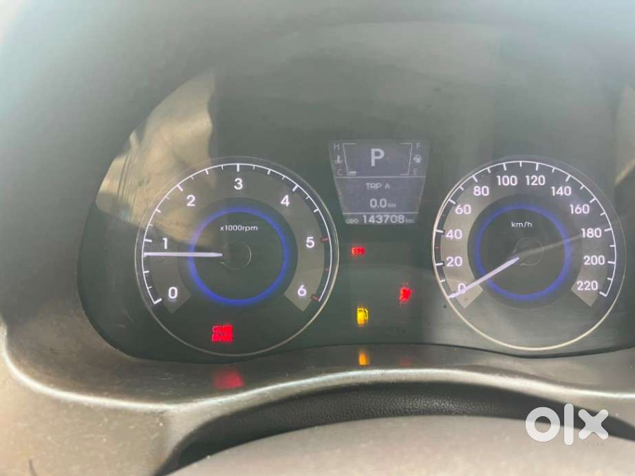 Hyundai Verna 1.6 Crdi At Sx Option, 2015, Diesel