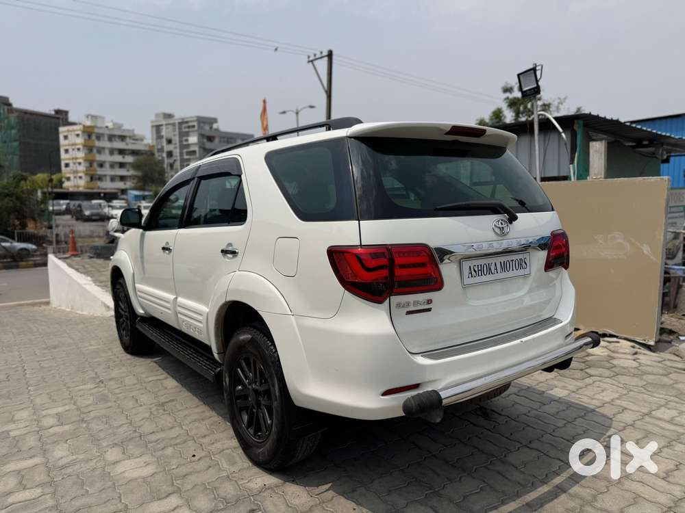 Toyota Fortuner 3.0 4x2 Automatic, 2012, Diesel