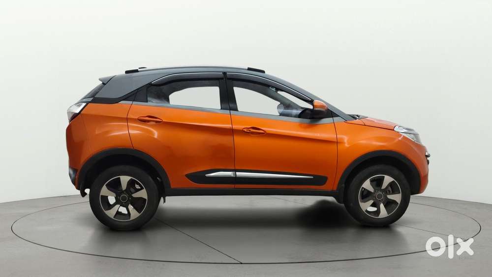 Tata Nexon 1.2 Revotron Xza Plus, 2019, Petrol