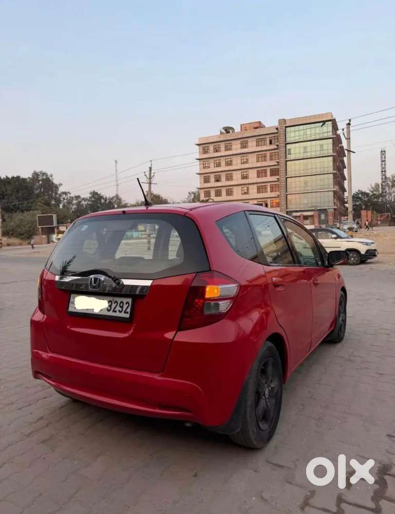 Honda Jazz 2012 Petrol 65000 Km Driven